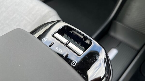 Used Volvo EX30 2025 for sale - 75160029: Photo 29