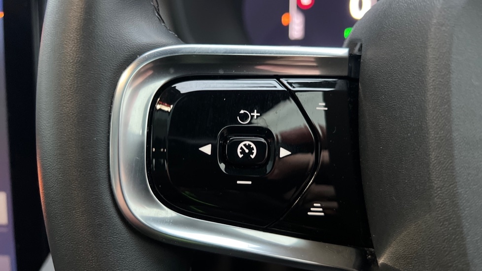 Used Polestar Polestar 2 2023 for sale - 76872746: Photo 25