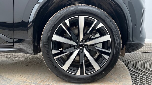 Used Volvo XC90 2025 for sale - 76297568: Photo 24