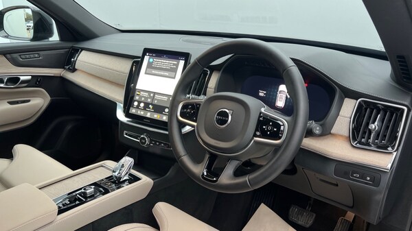 Used Volvo XC90 2025 for sale - 76297568: Photo 5