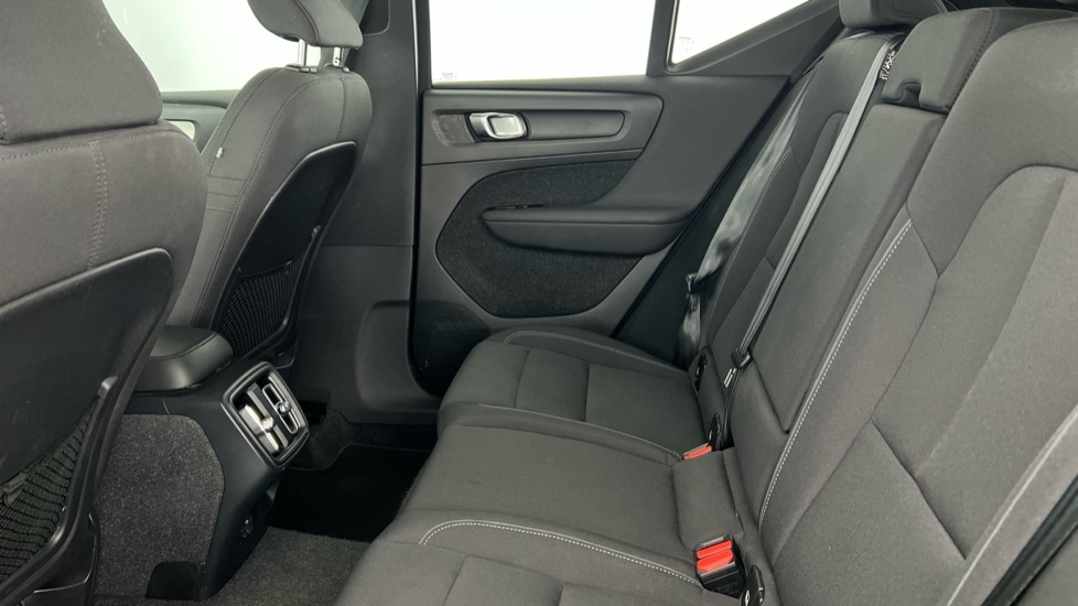 Used Volvo XC40 2021 for sale - 76652629: Photo 7