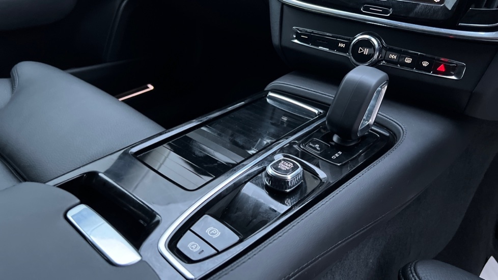 Used Volvo V90 2025 for sale - 76874549: Photo 14