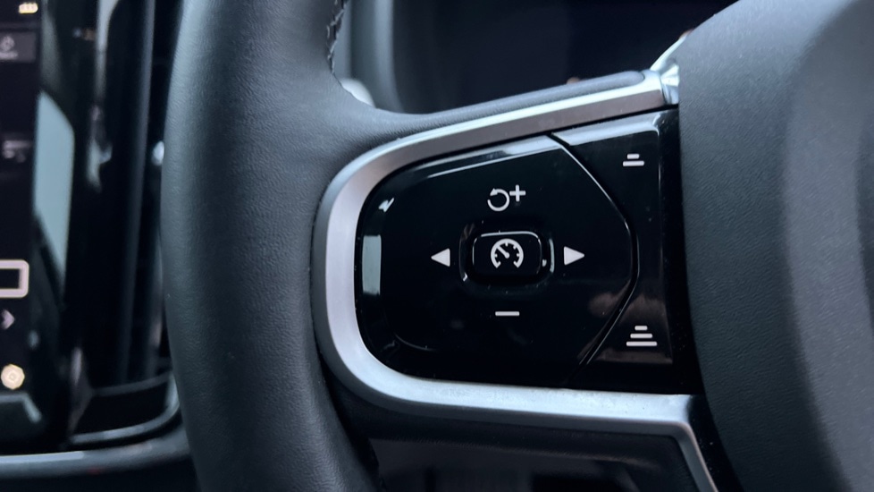 Used Volvo V90 2025 for sale - 76874549: Photo 18