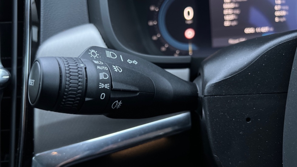 Used Volvo V90 2025 for sale - 76874549: Photo 28