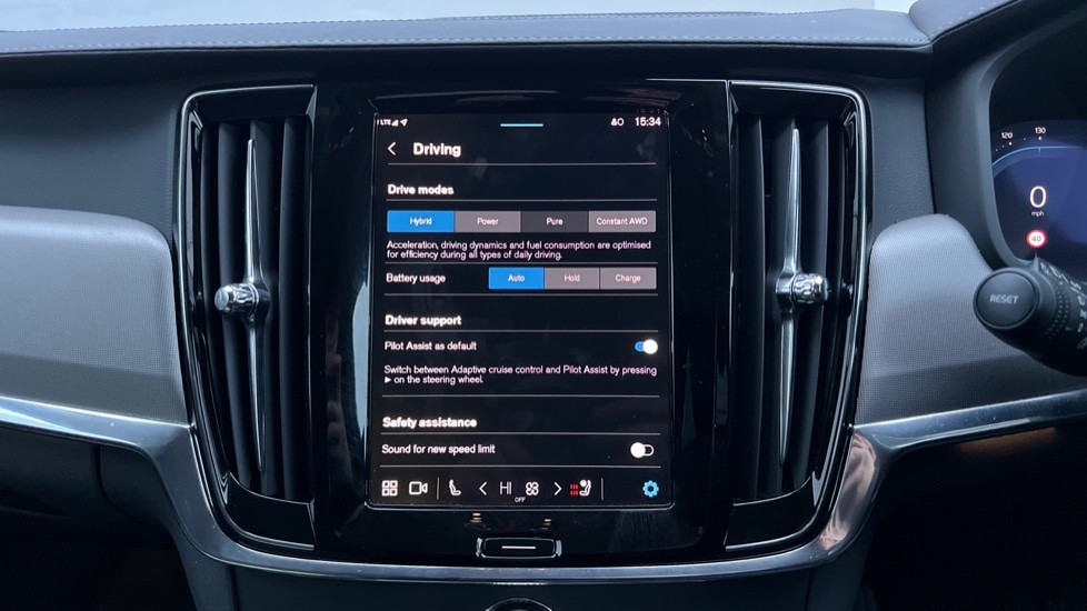 Used Volvo V90 2025 for sale - 76874549: Photo 38