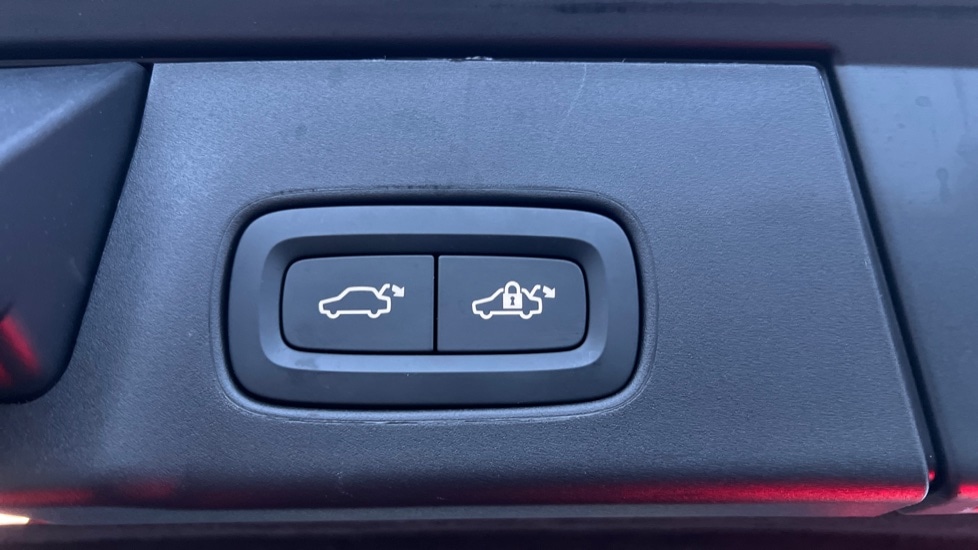 Used Volvo V90 2025 for sale - 76874549: Photo 45