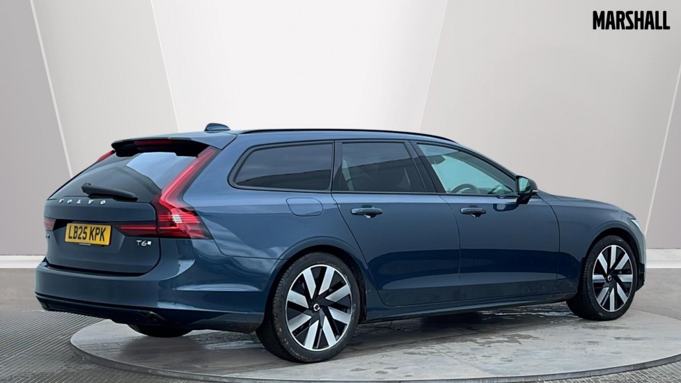 Used Volvo V90 2025 for sale - 76874549: Photo 7
