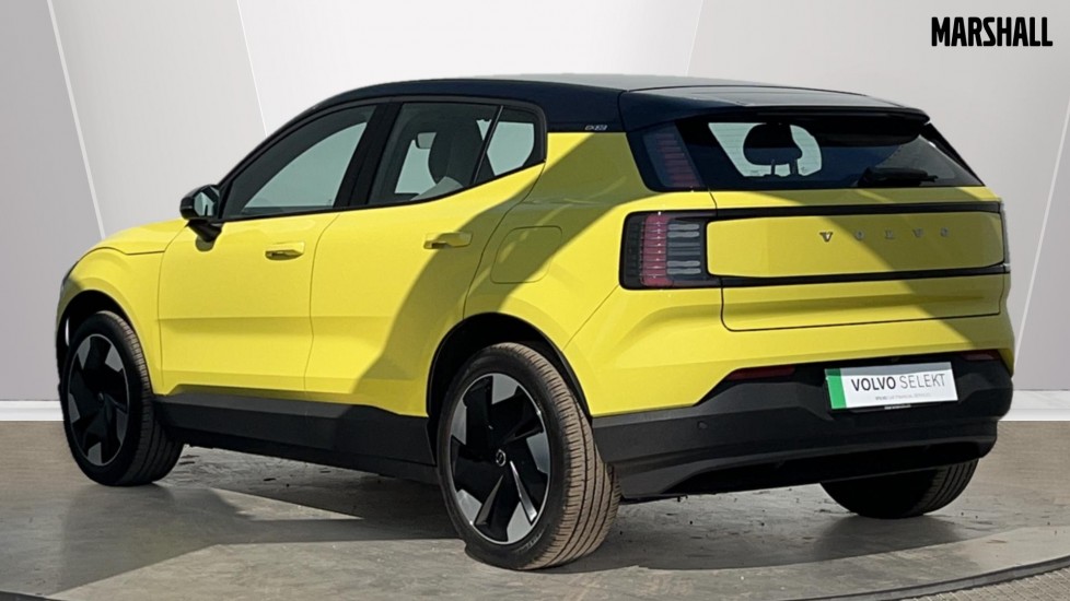 Used Volvo EX30 2025 for sale - 74796315: Photo 2