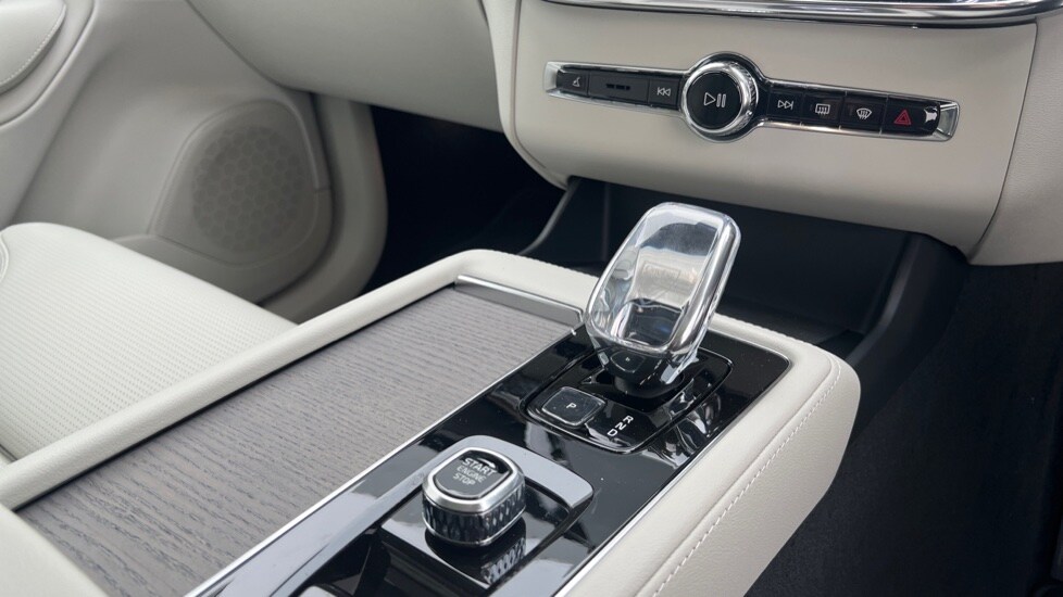 Used Volvo XC90 2025 for sale - 76168853: Photo 14