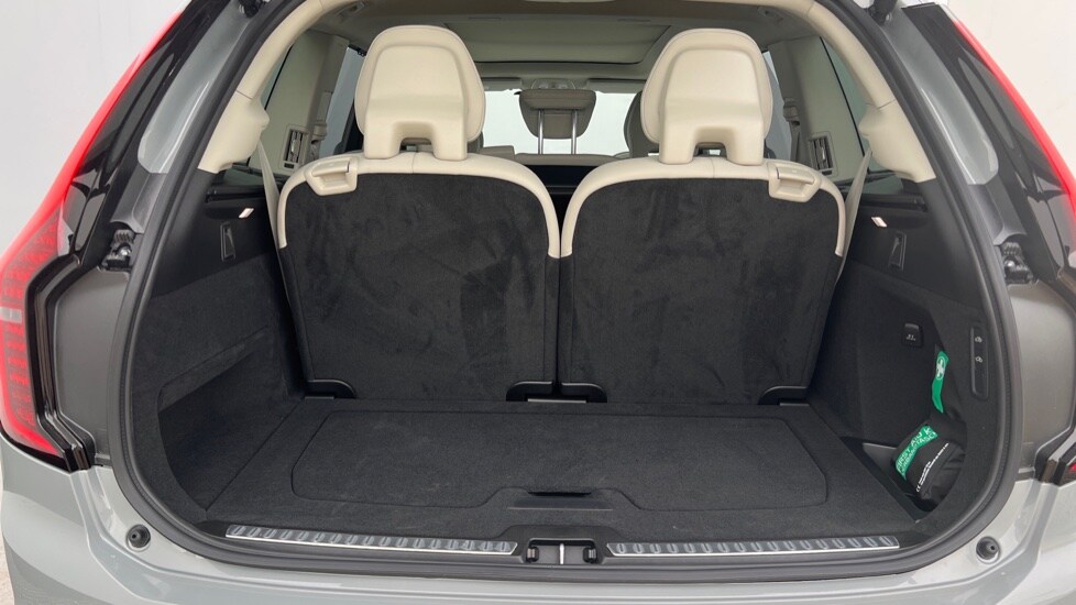 Used Volvo XC90 2025 for sale - 76168853: Photo 17