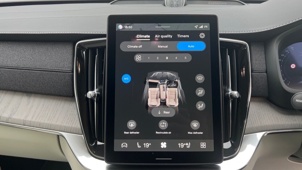 Used Volvo XC90 2025 for sale - 76168853: Photo 20