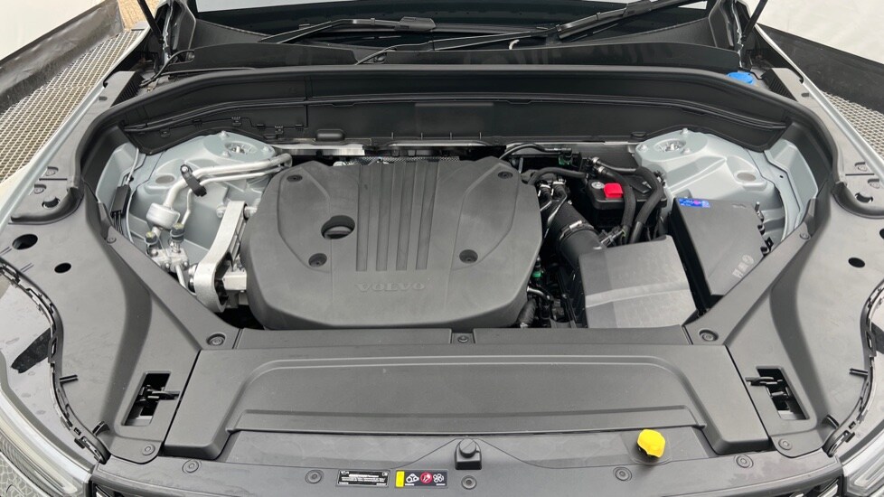 Used Volvo XC90 2025 for sale - 76168853: Photo 23