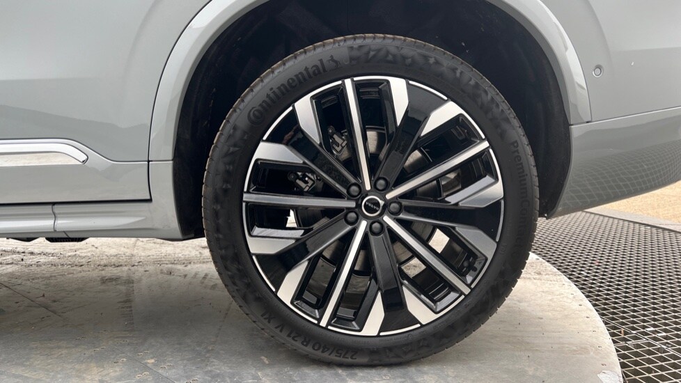 Used Volvo XC90 2025 for sale - 76168853: Photo 26