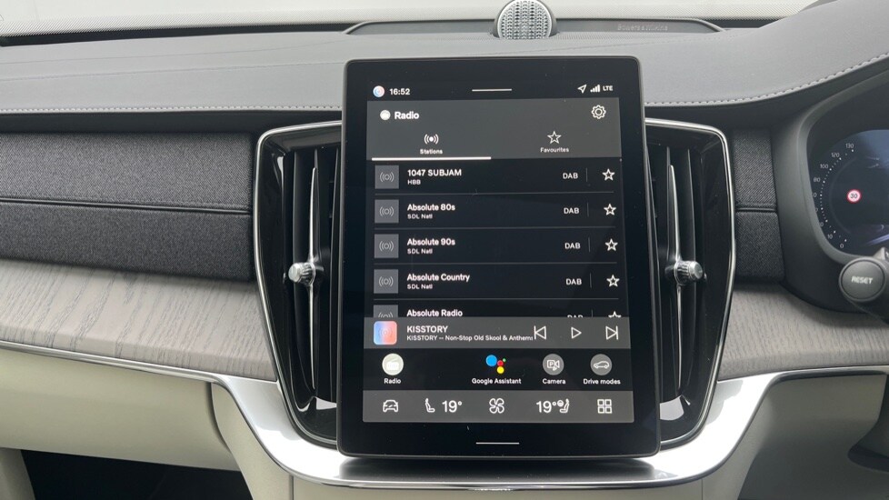 Used Volvo XC90 2025 for sale - 76168853: Photo 32