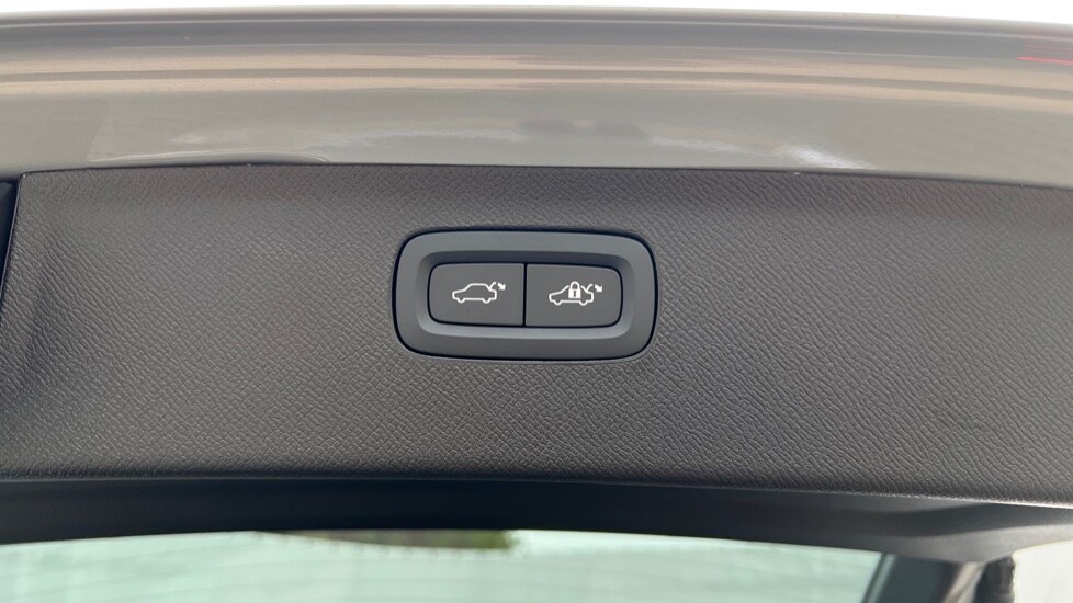 Used Volvo XC90 2025 for sale - 76168853: Photo 45