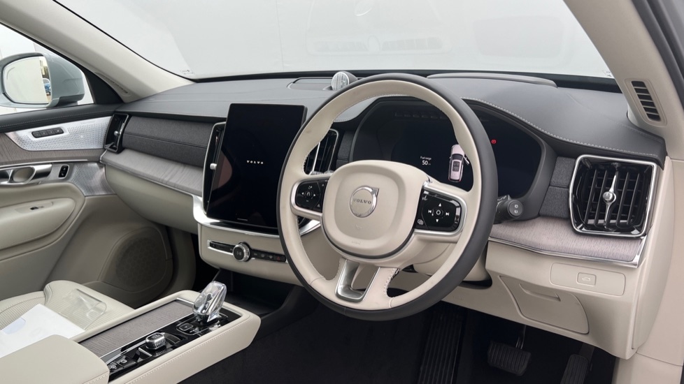 Used Volvo XC90 2025 for sale - 76168853: Photo 5