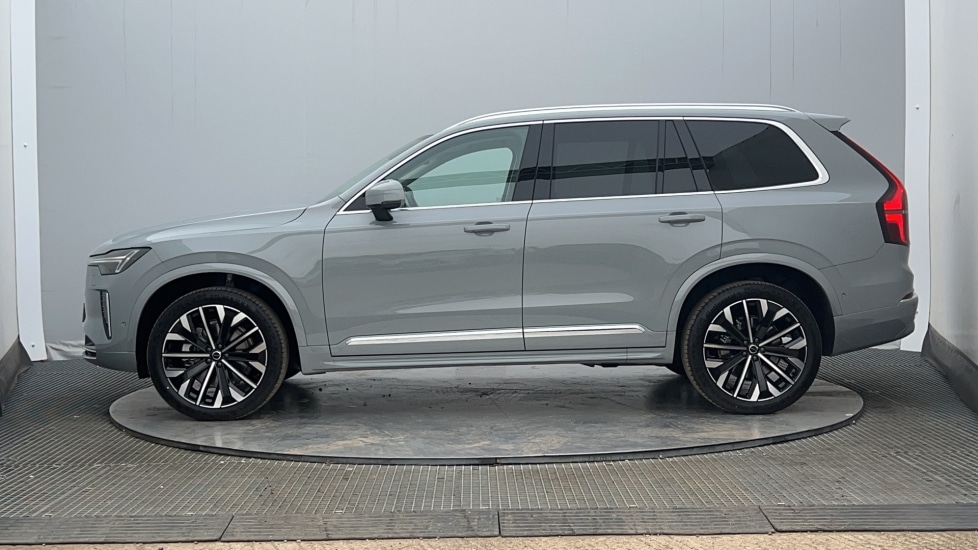 Used Volvo XC90 2025 for sale - 76168853: Photo 8