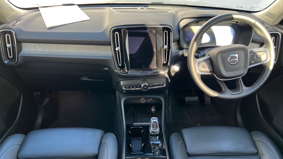 Used Volvo XC40 2024 for sale - 76872736: Photo 21