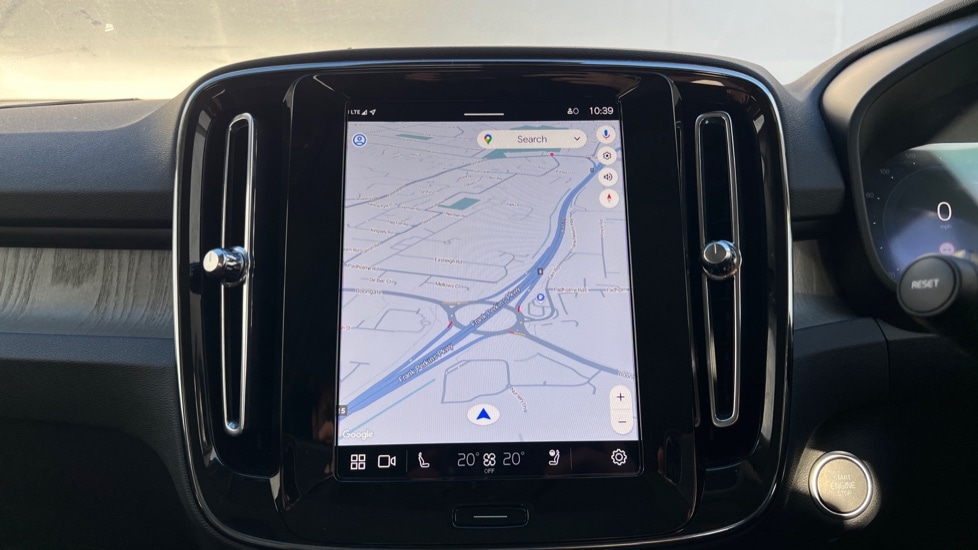 Used Volvo XC40 2024 for sale - 76872736: Photo 33