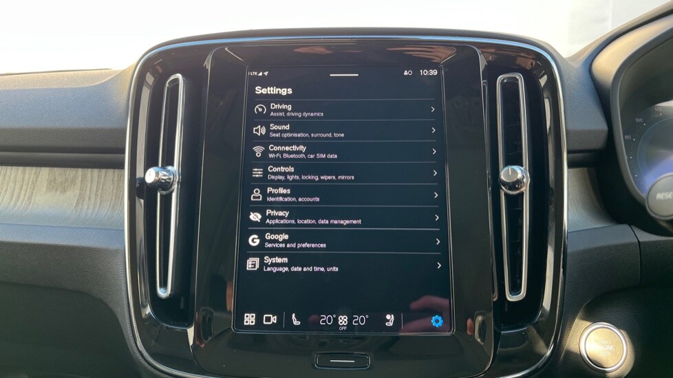 Used Volvo XC40 2024 for sale - 76872736: Photo 36