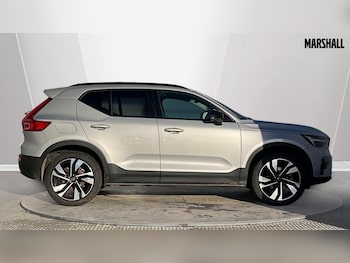 Used Volvo XC40 2024 for sale - 76872736: Photo