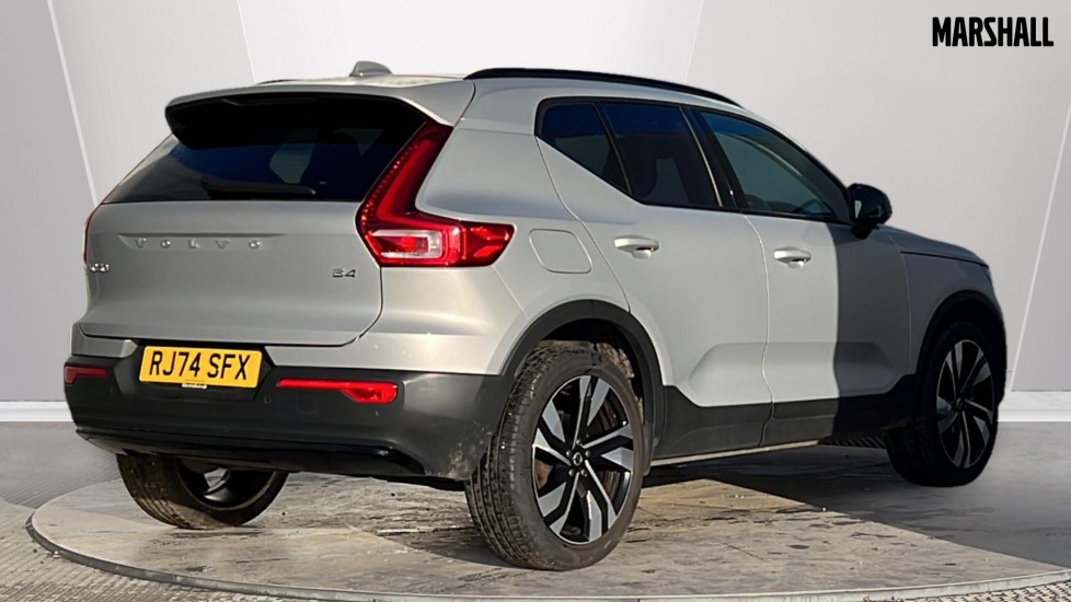 Used Volvo XC40 2024 for sale - 76872736: Photo 7