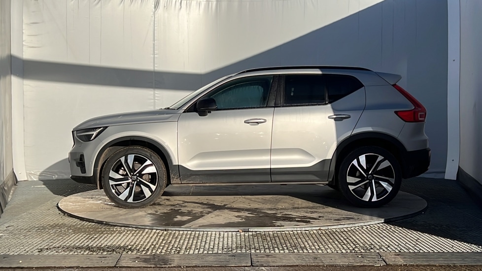 Used Volvo XC40 2024 for sale - 76872736: Photo 8