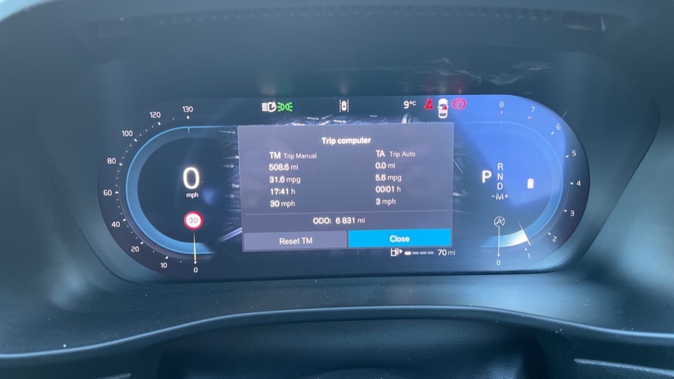 Used Volvo XC40 2025 for sale - 77063429: Photo 11