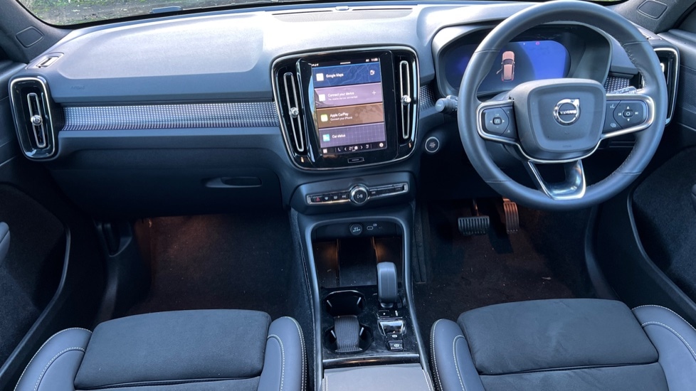 Used Volvo XC40 2025 for sale - 77063429: Photo 21