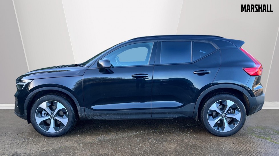 Used Volvo XC40 2025 for sale - 77063429: Photo 8