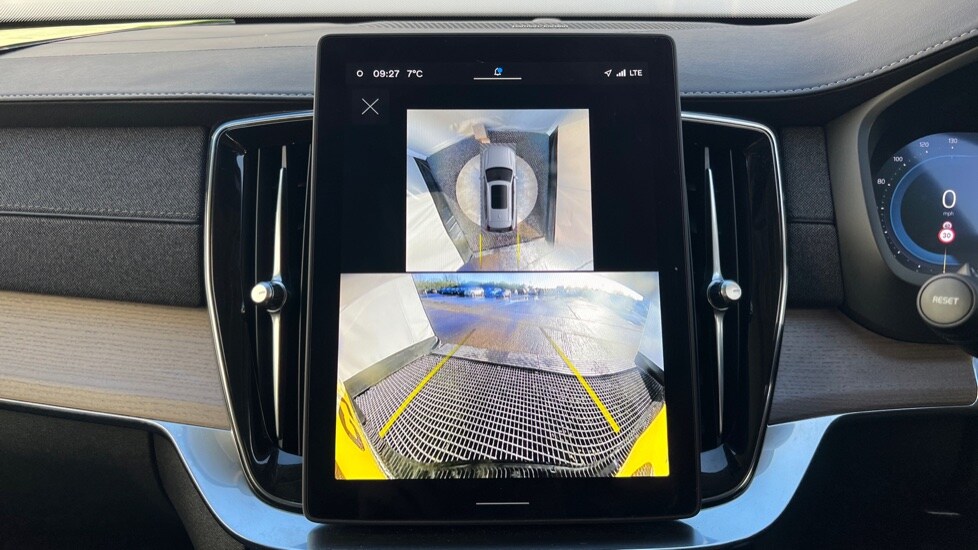 Used Volvo XC90 2025 for sale - 76872723: Photo 35