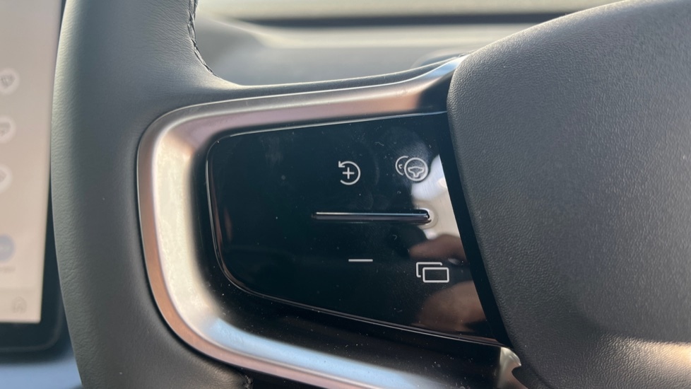 Used Volvo EX30 2025 for sale - 76871861: Photo 18