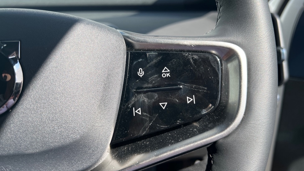 Used Volvo EX30 2025 for sale - 76871861: Photo 19