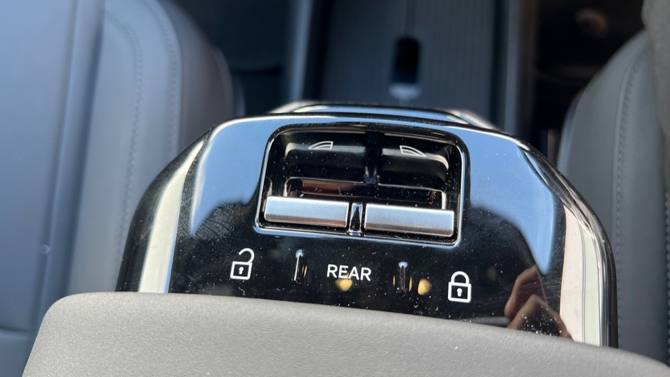 Used Volvo EX30 2025 for sale - 76871861: Photo 29