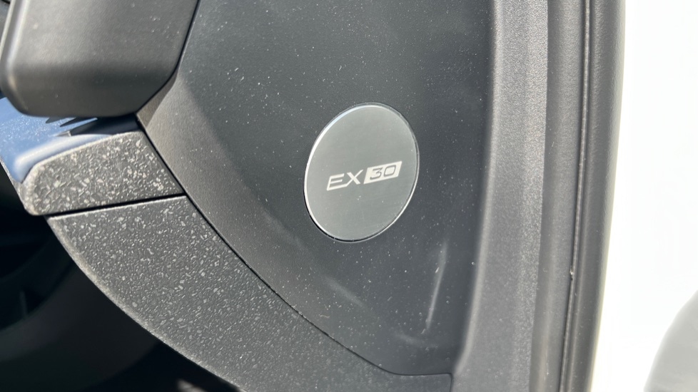 Used Volvo EX30 2025 for sale - 76871861: Photo 37