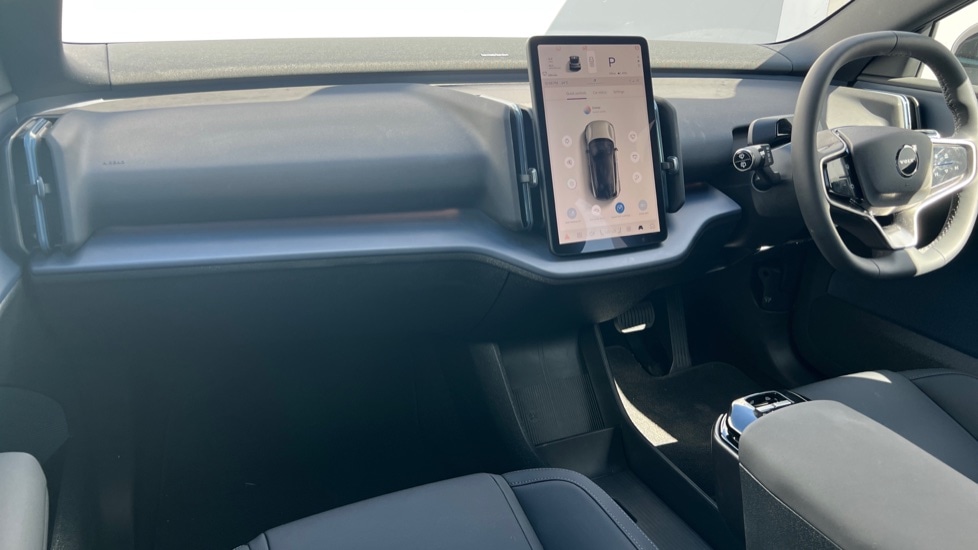 Used Volvo EX30 2025 for sale - 76871861: Photo 4