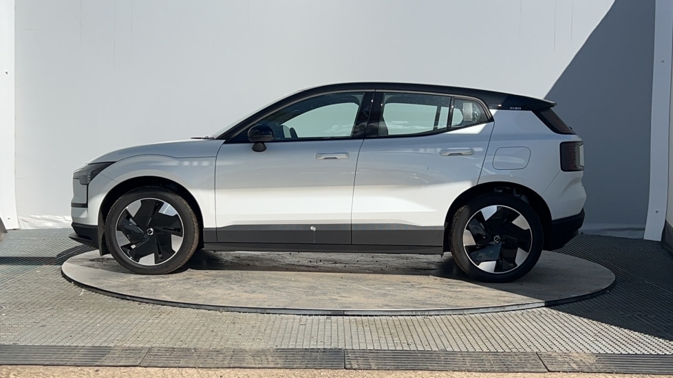 Used Volvo EX30 2025 for sale - 76871861: Photo 8