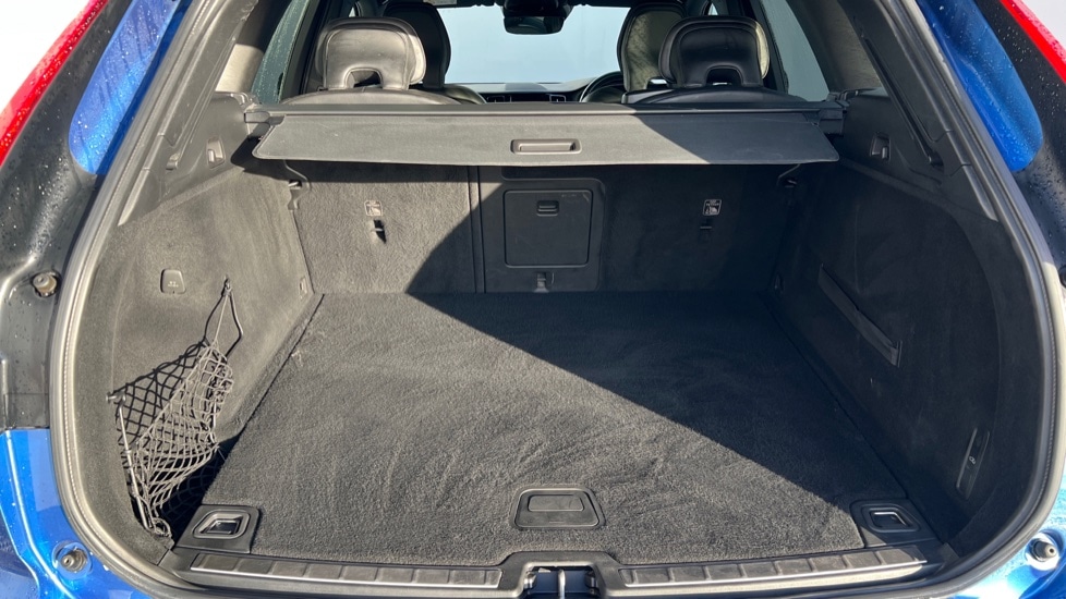 Used Volvo XC60 2019 for sale - 76873958: Photo 17