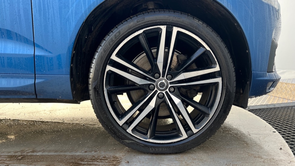 Used Volvo XC60 2019 for sale - 76873958: Photo 25