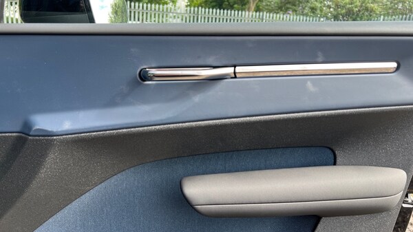Used Volvo EX30 2025 for sale - 75182574: Photo 15