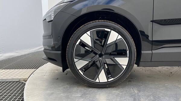 Used Volvo EX30 2025 for sale - 75182574: Photo 25