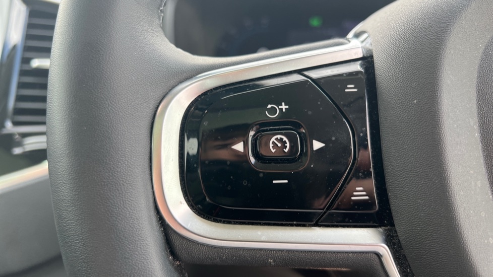 Used Volvo XC90 2023 for sale - 76447286: Photo 18