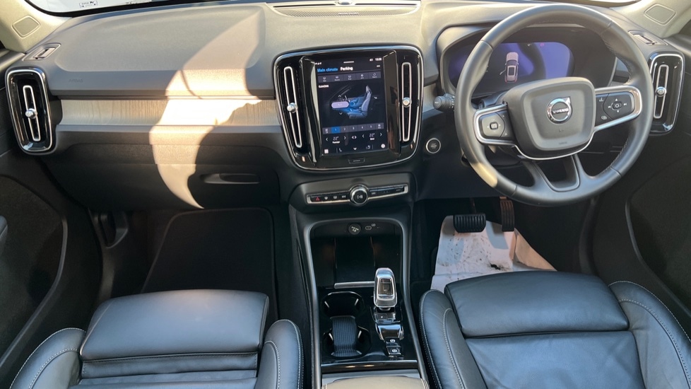 Used Volvo XC40 2023 for sale - 76872738: Photo 21