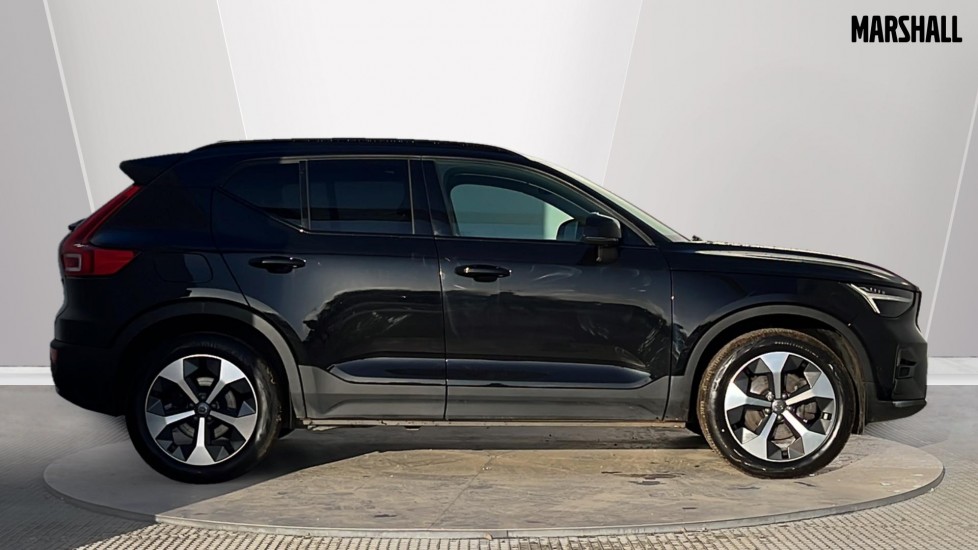 Used Volvo XC40 2023 for sale - 76872738: Photo 3