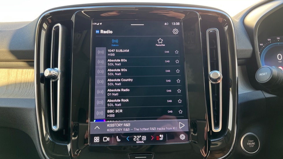 Used Volvo XC40 2023 for sale - 76872738: Photo 33