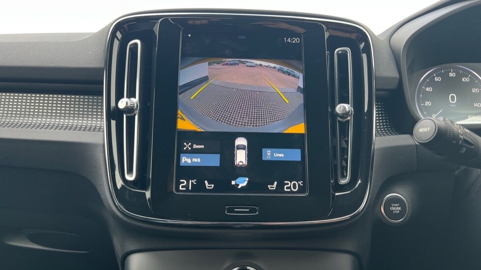 Used Volvo XC40 2021 for sale - 76630257: Photo 34