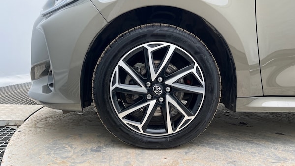 Used Toyota Yaris 2022 for sale - 76297456: Photo 17