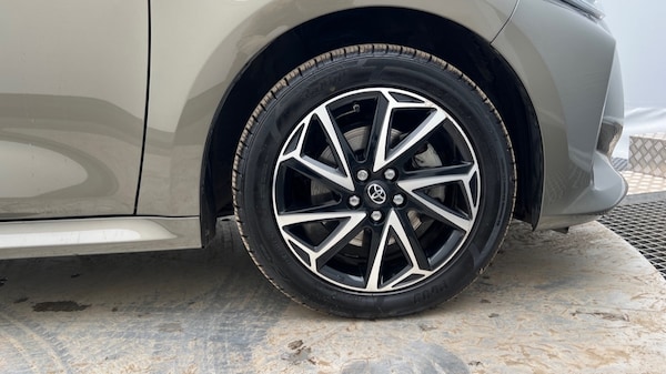 Used Toyota Yaris 2022 for sale - 76297456: Photo 20