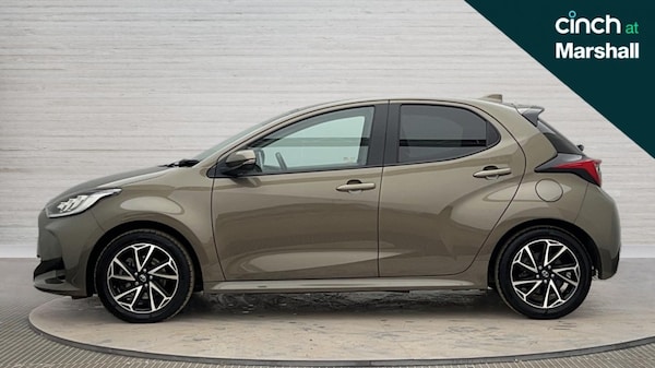 Used Toyota Yaris 2022 for sale - 76297456: Photo 6