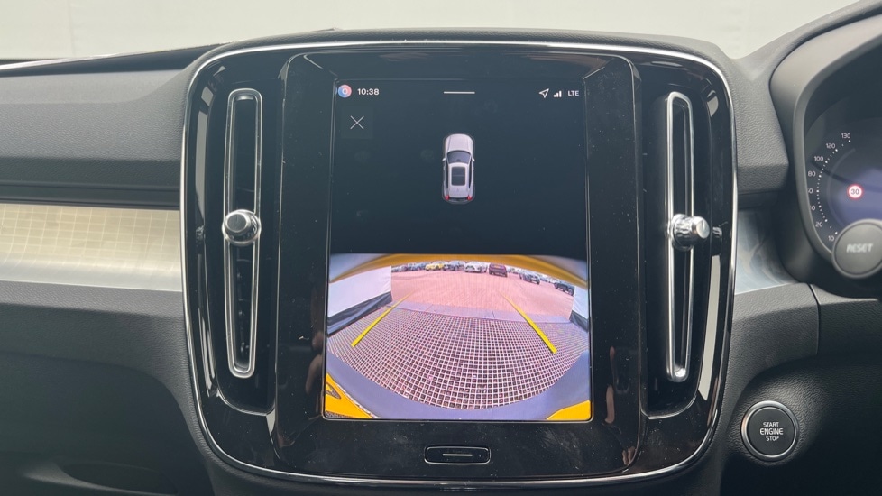 Used Volvo XC40 2025 for sale - 76146192: Photo 34